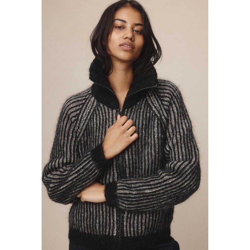 Marle Oscar Cardigan image number 2